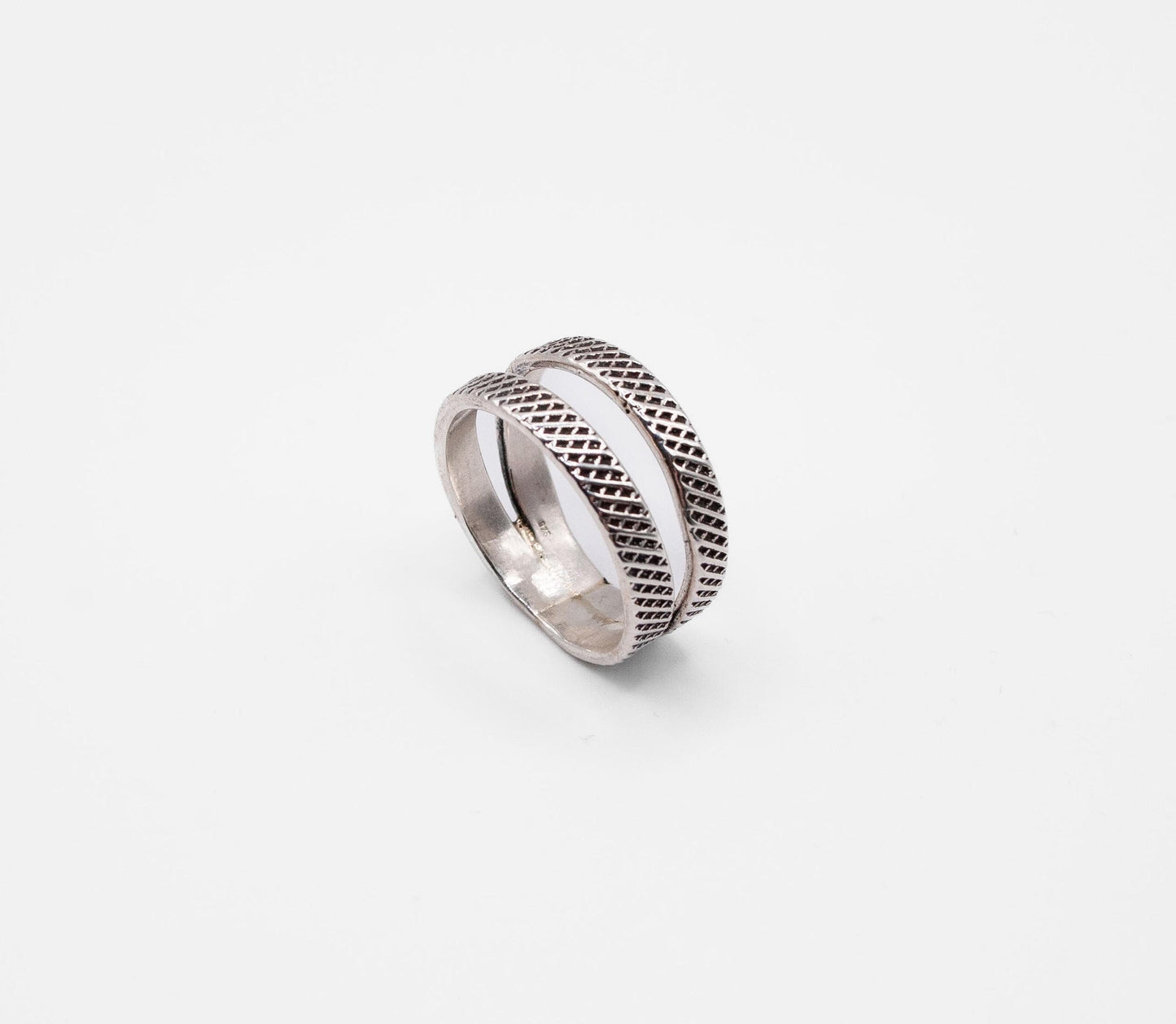 Textured Sterling Silver Band Ring – Minimalist