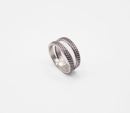 Textured Sterling Silver Band Ring – Minimalist